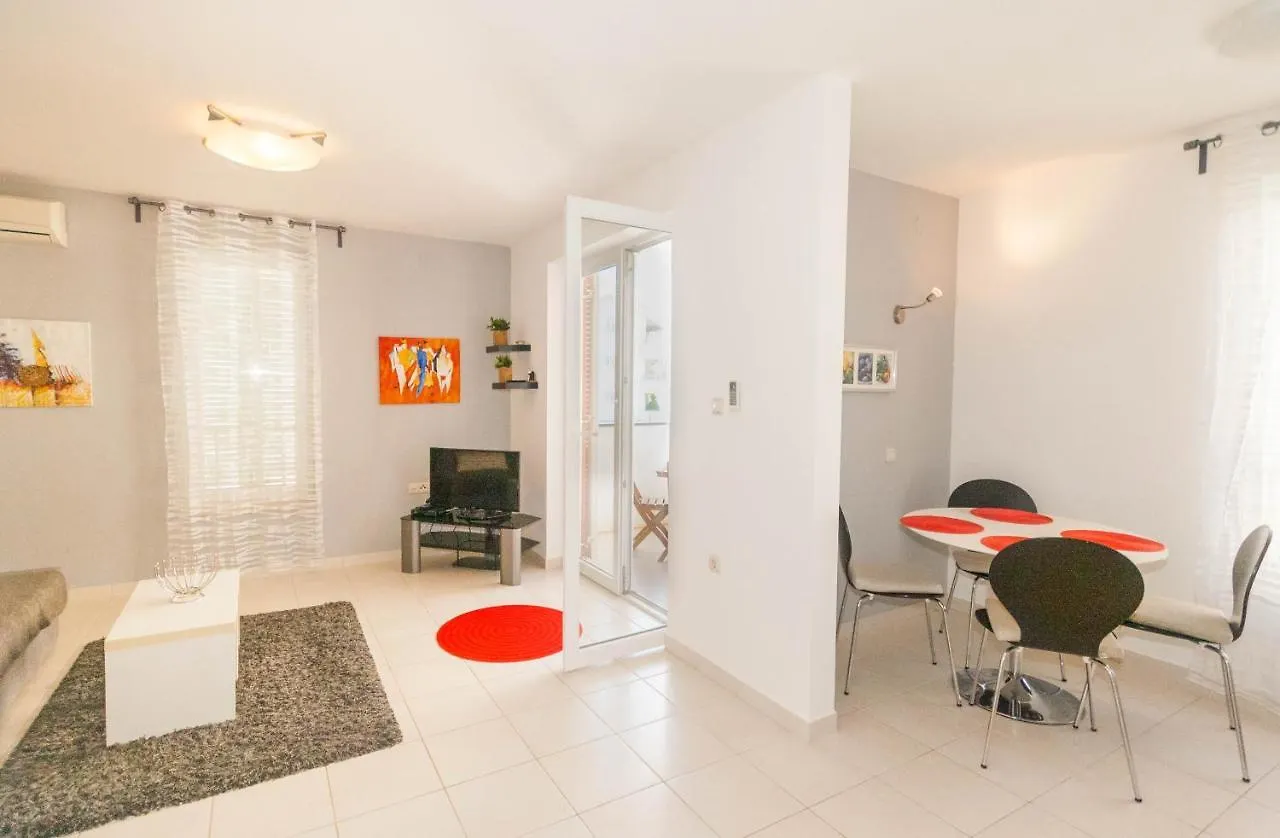 באסקה Apartment Vera
